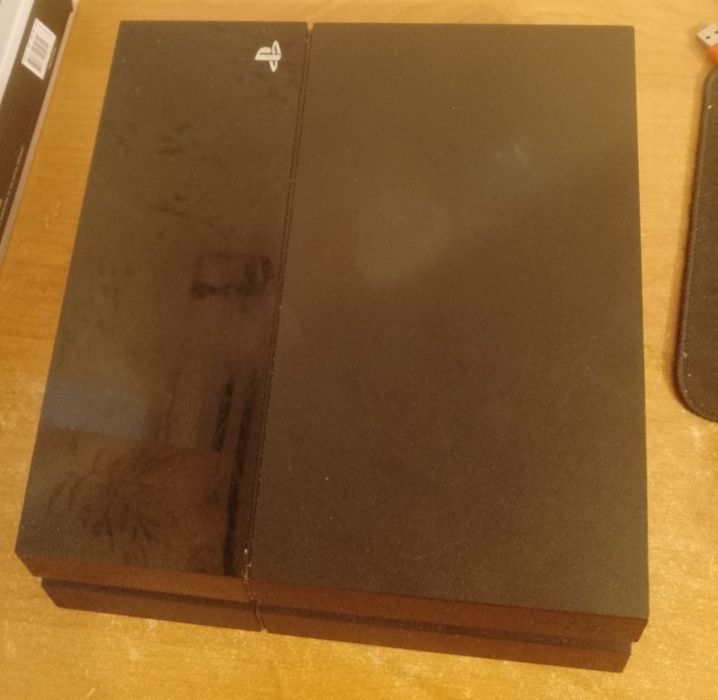 Ps4 fat 500 gb в хорошем состоянии