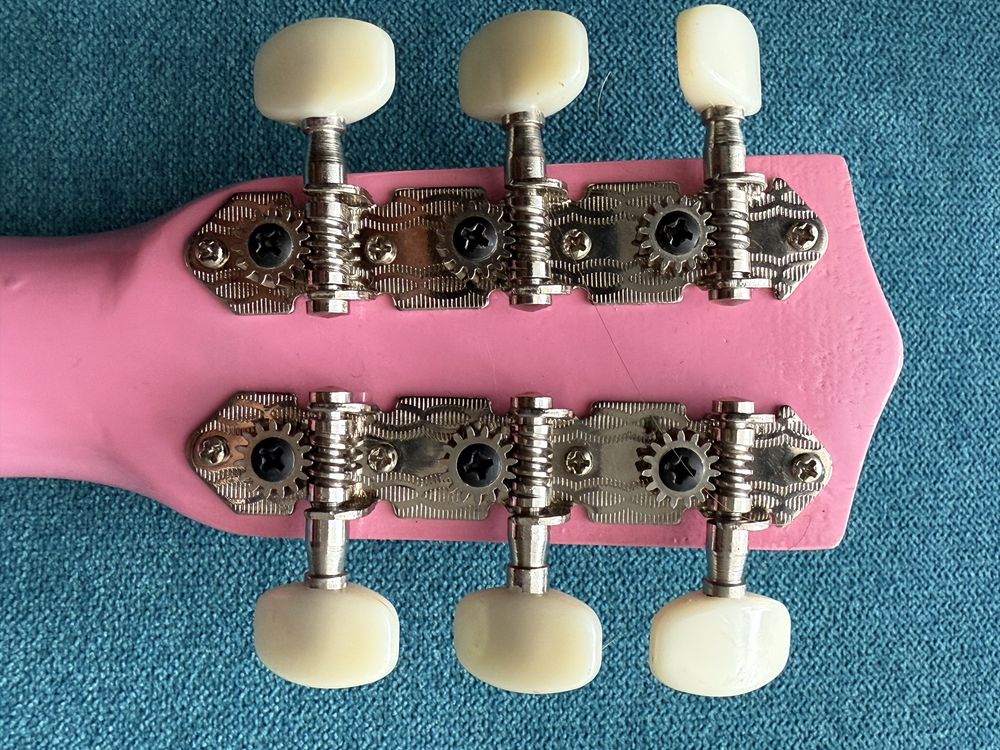 Guitarra de madeira pintada de 53cm nova