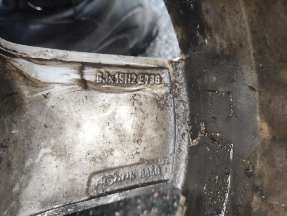 Диски 5х100 15 6х15 ет38.Audi A2.Golf4.Skoda Tour.Dia.57.1mm.