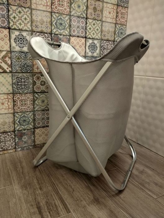 Складная корзина для белья в ванную