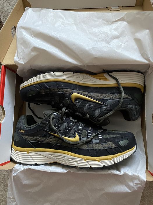 Кросівки Nike P-6000