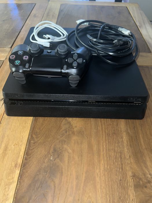 Playstation 4 Slim 1T
