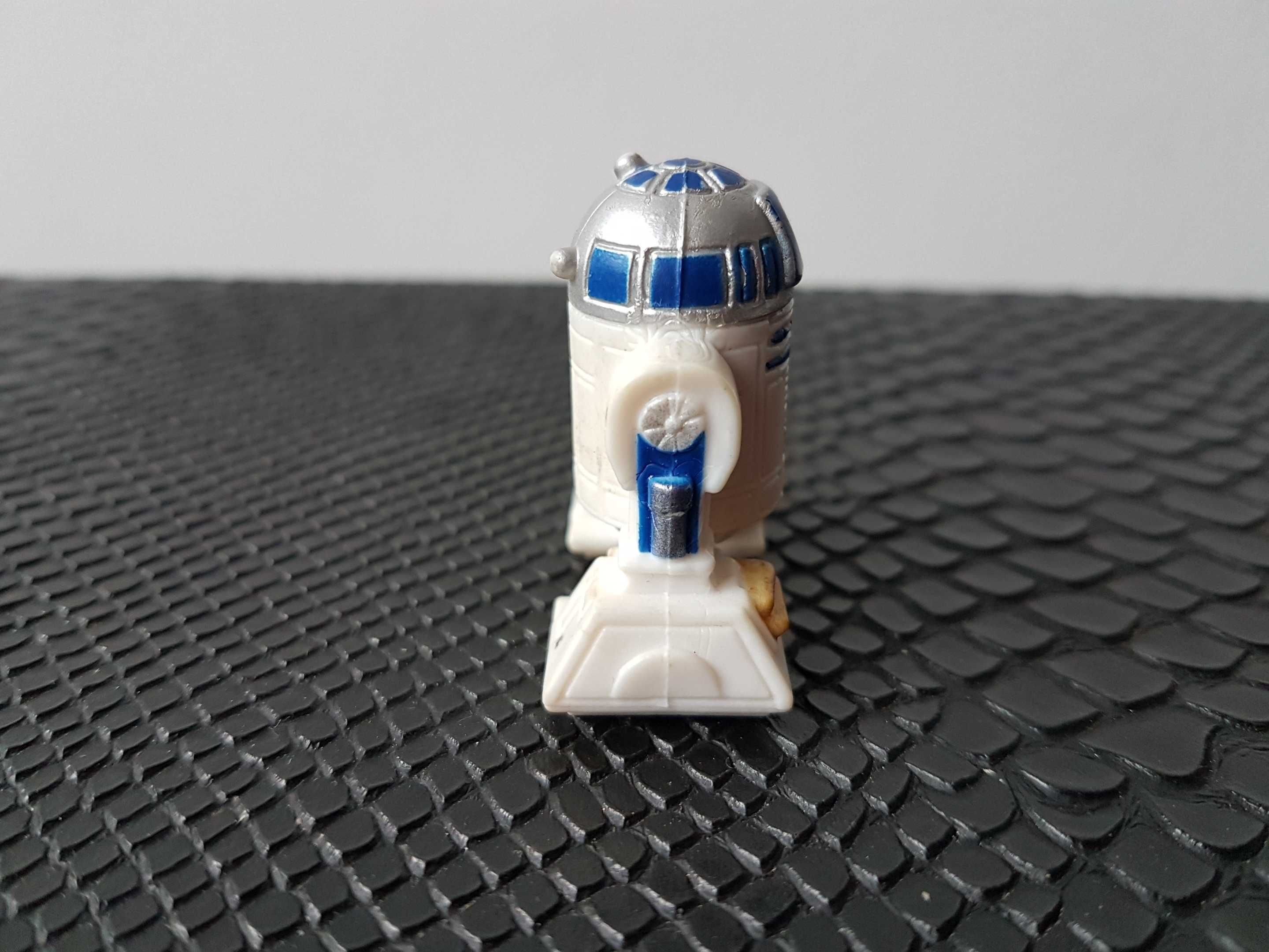 HASBRO - LFL Star Wars - Figurka robot R2-D2 2001 r.