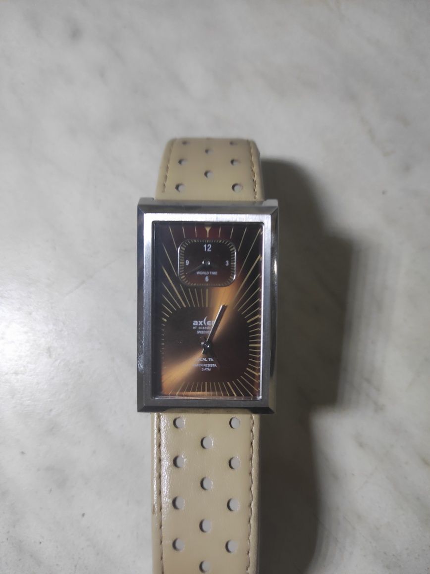 Продам оригінальний годинник Axent