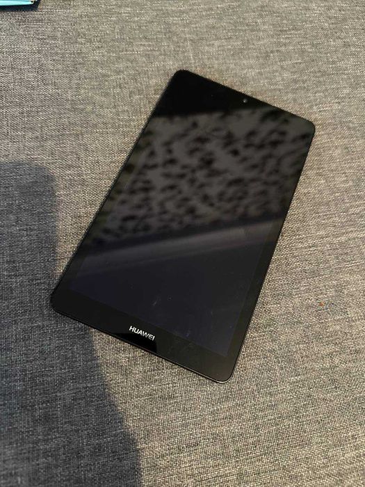 Планшет Huawei MediaPad (7 дюймов) 1/16, Android 6.0
