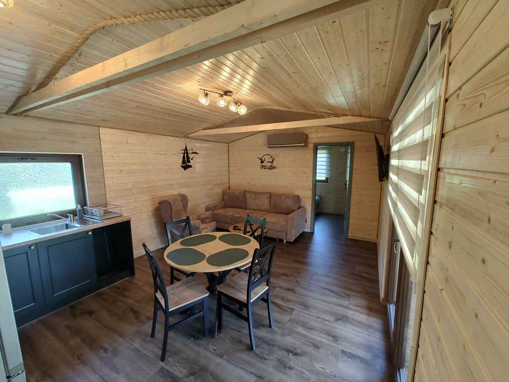 Mazury - Domki na półwyspie Kal