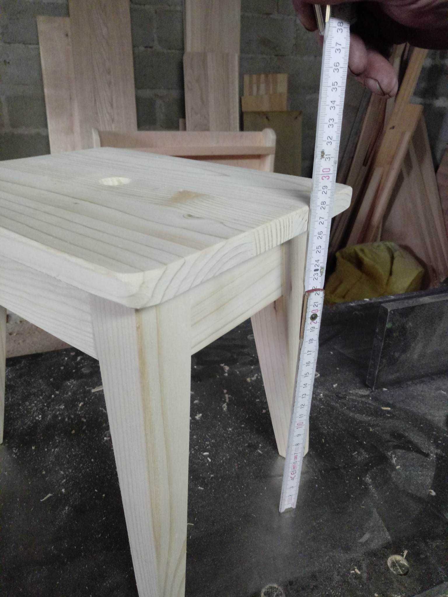stołek, taboret drewniany