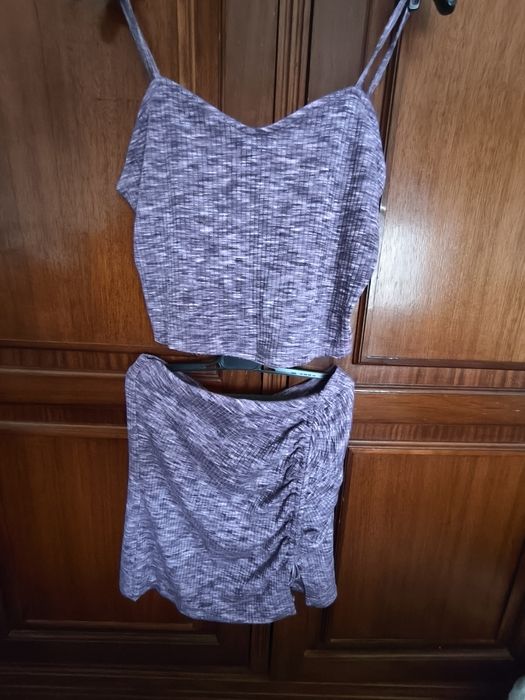 Conjunto top e saia Mango Roxo L XL