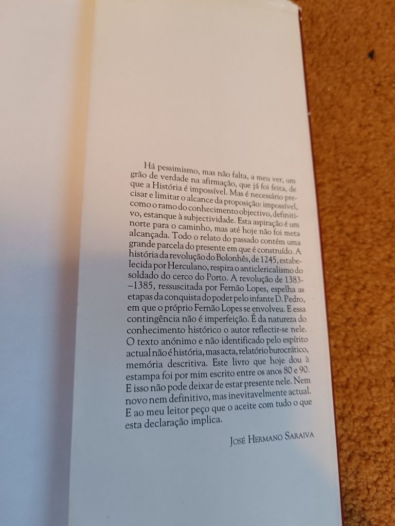 Livro "História de Portugal", de José Hermano Saraiva (portes grátis)