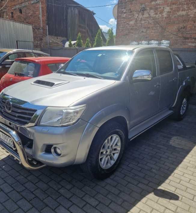 Разборка Toyota Hilux фари дзеркала двері крила