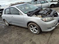 Бампер Mazda 3bk фара Мазда 3bk є весь перед зад