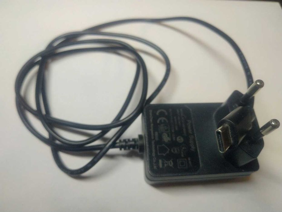 Ugoos X4 Cube 2/16 (S905X4) Android 11 Смарт Приставка TV box AV1