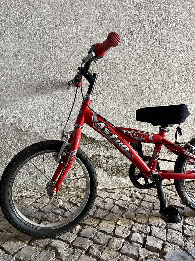 Bicicleta criança 3 anos