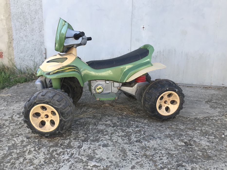 Квадроцикл єлектро дітячий
