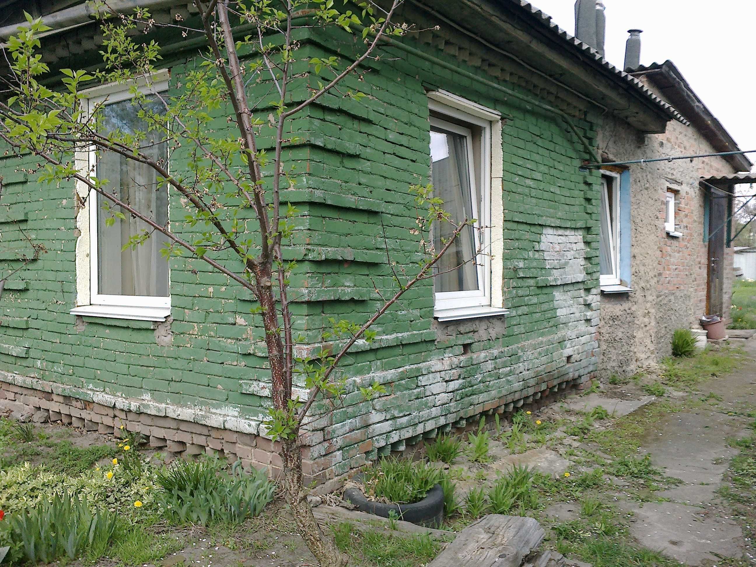 1/2ДОМА.Кирпич.60м2 ВаннаС/у в доме+ЦЕНТР.Комуник+ГАРАЖ. Отд.Двор 4сот
