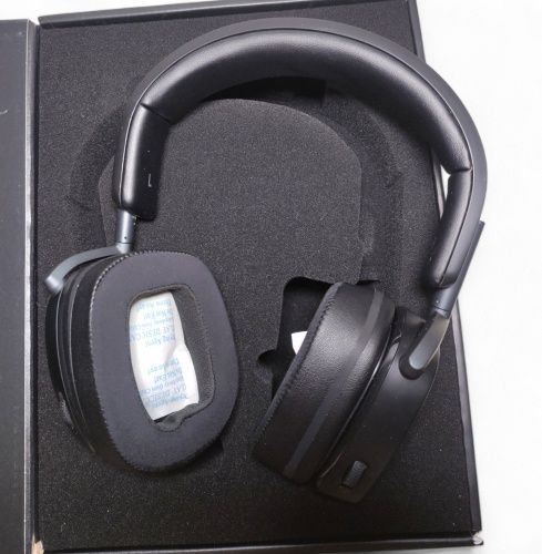 Игровые наушники Roccat SYN Max Air Black ROC-14-155-02