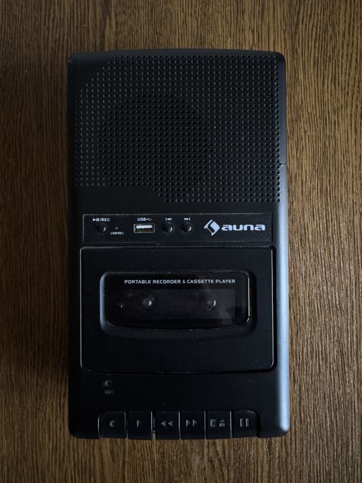 Magnetofon kasetowy przenośny / Dyktafon AUNA RQ-132USB