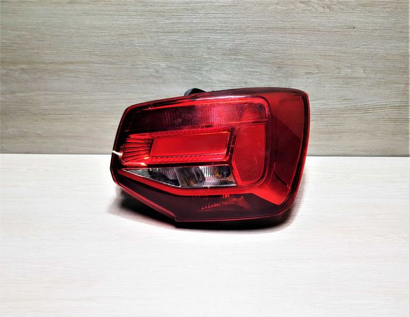Ліхтар задній (стоп) правий Audi Q2 2016-2020р.