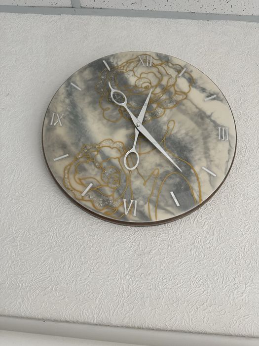 Годинник настінний