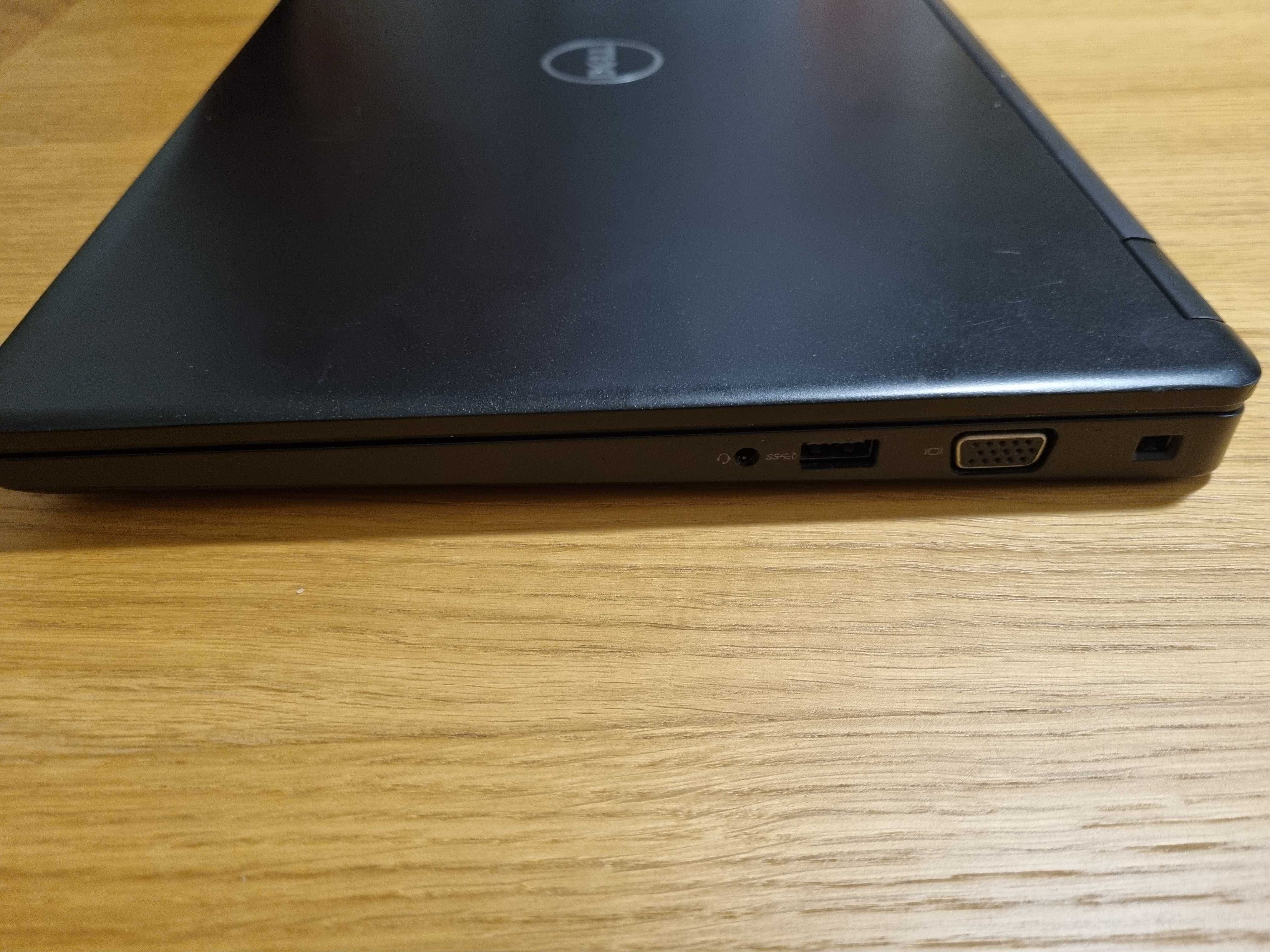 Laptop Dell Latitude 5490