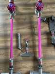 Dyson v7. Dwie sztuki. Pelny zestaw.