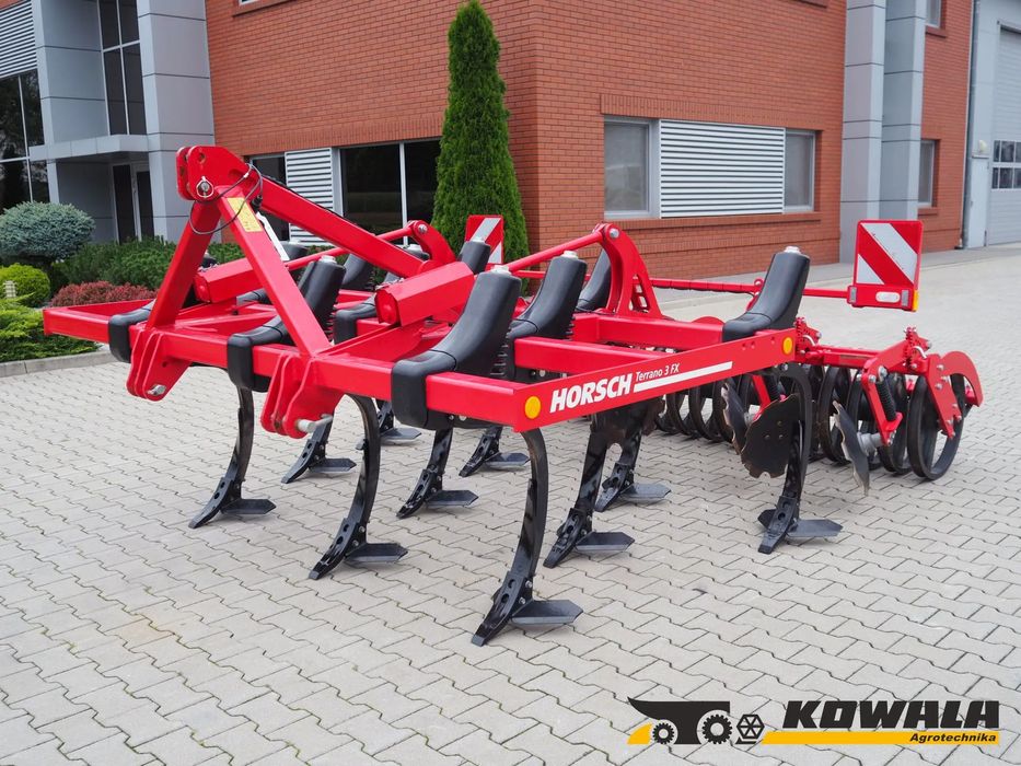 Horsch Terrano 3 FX  Agregat ścierniskowy, uprawowy, kultywator