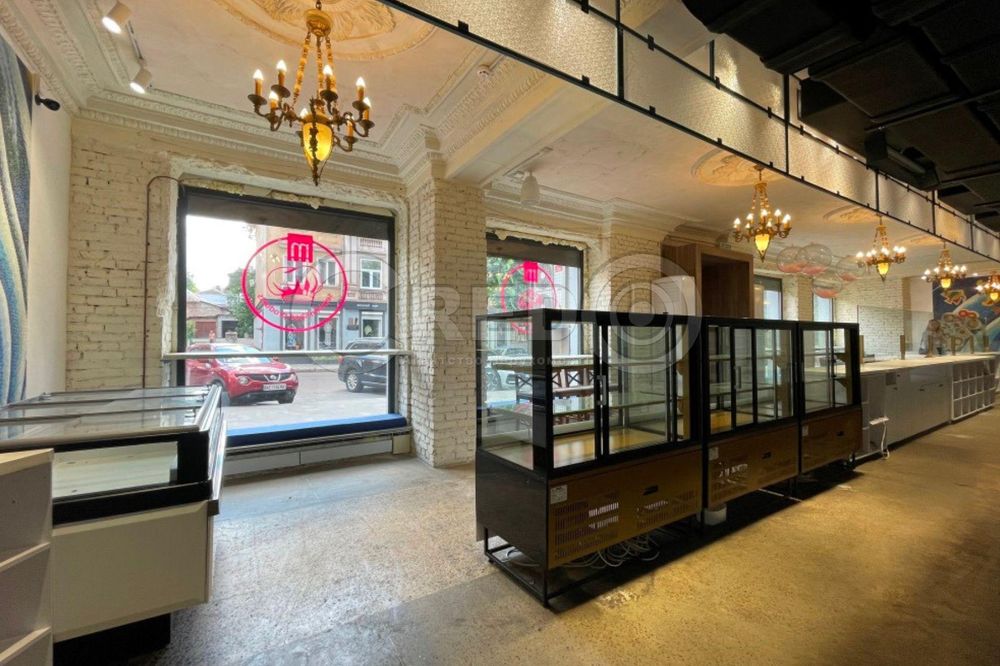 Продаж приміщення центр міста вул. Комерційна