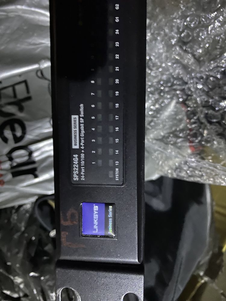 Продам Linksys sps224g4