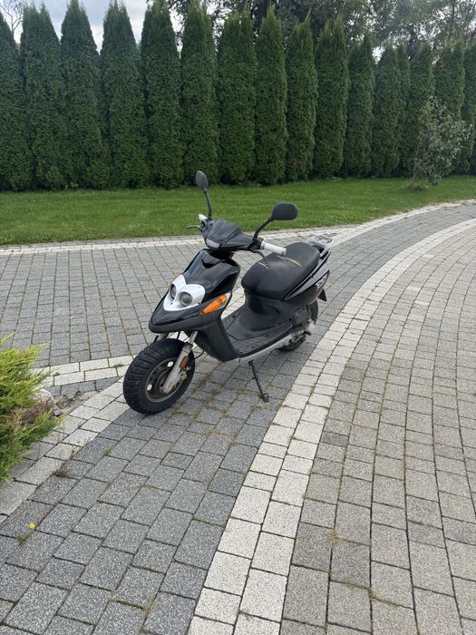 Yamaha Booster 1999 rok ładna zadbana niski przebieg posiada dokumenty