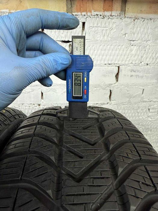 Зимові шини 195/55 R16 Pirelli Winter 210 Snowcontrol Serie 3 (8045)