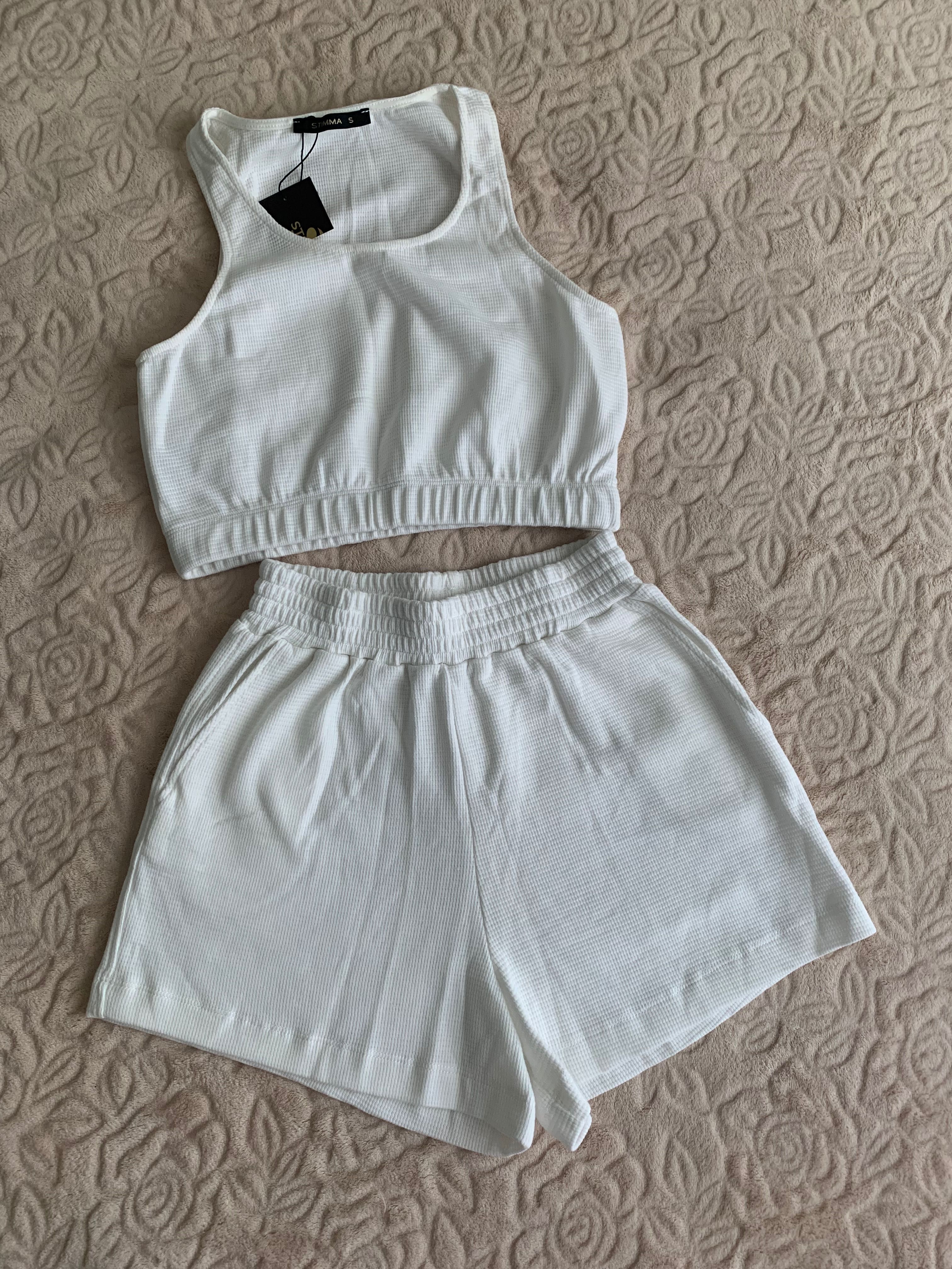 Літній комплект / костюм STIMMA топ і шорти молочний білий
