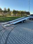 Wynajem lawety uchylnej 2000kg DMC nowa platforma 2t DMC przyczepa