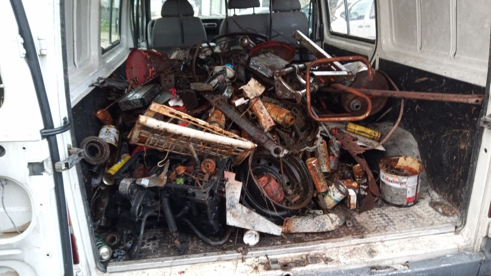 Recolha de sucatas e metais