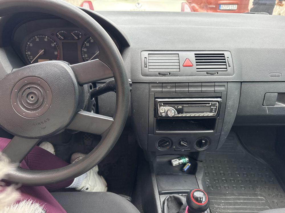 Skoda fabia 2004 1,4 MPI