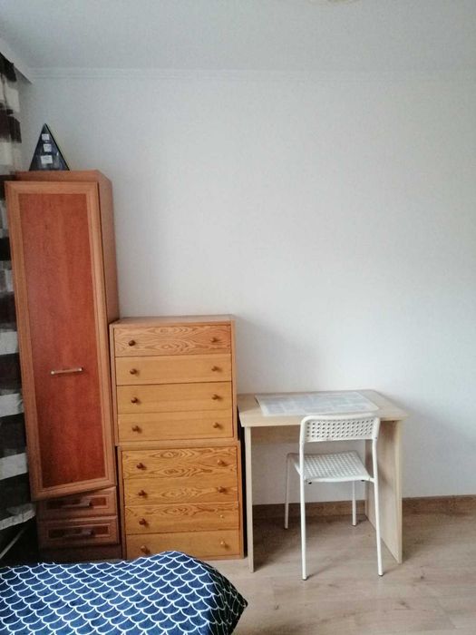 Przytulny pokój jednoosobowy z widokiem na zieleń. Prokocim Nowy!