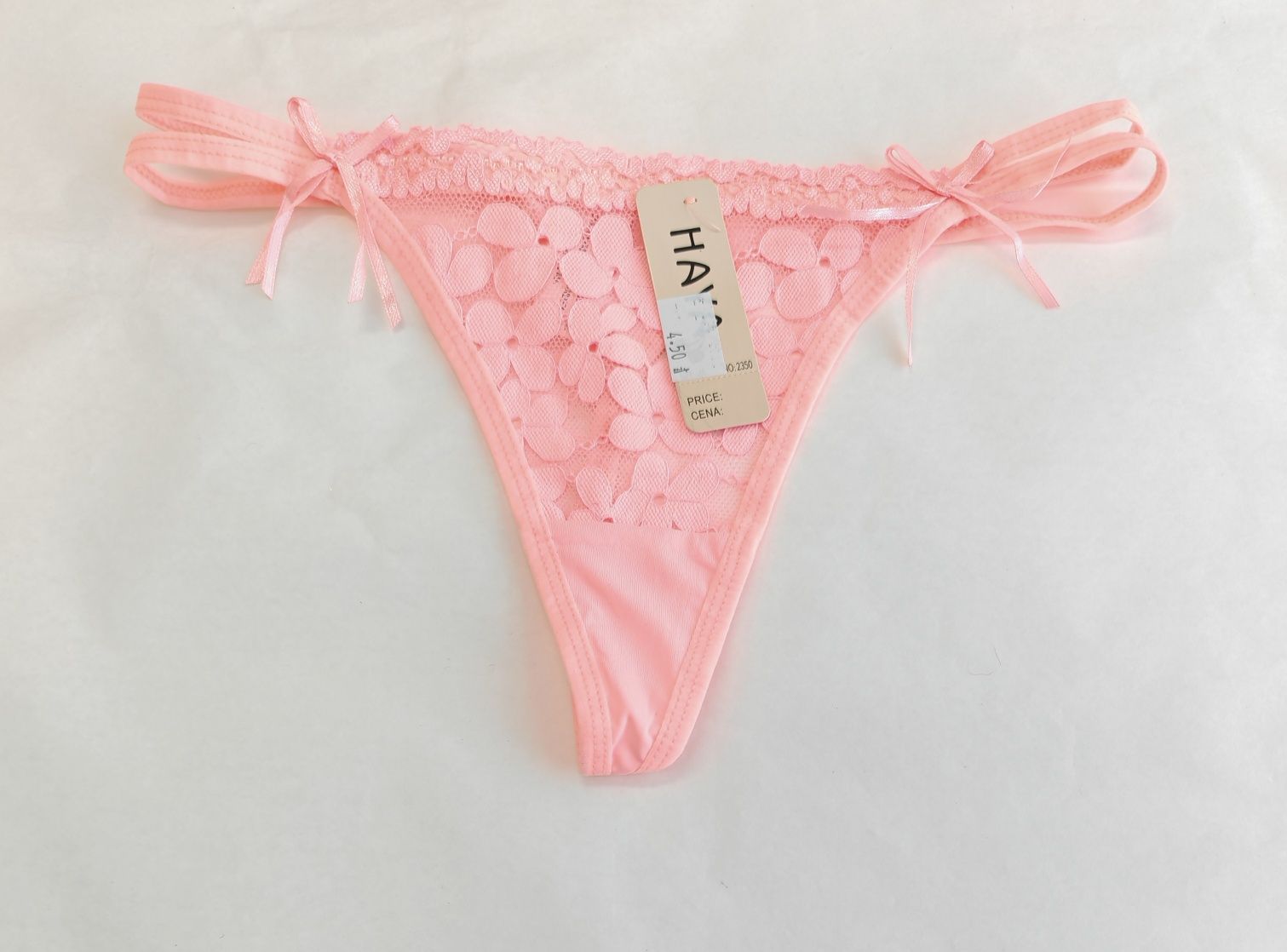 Stringi damskie.