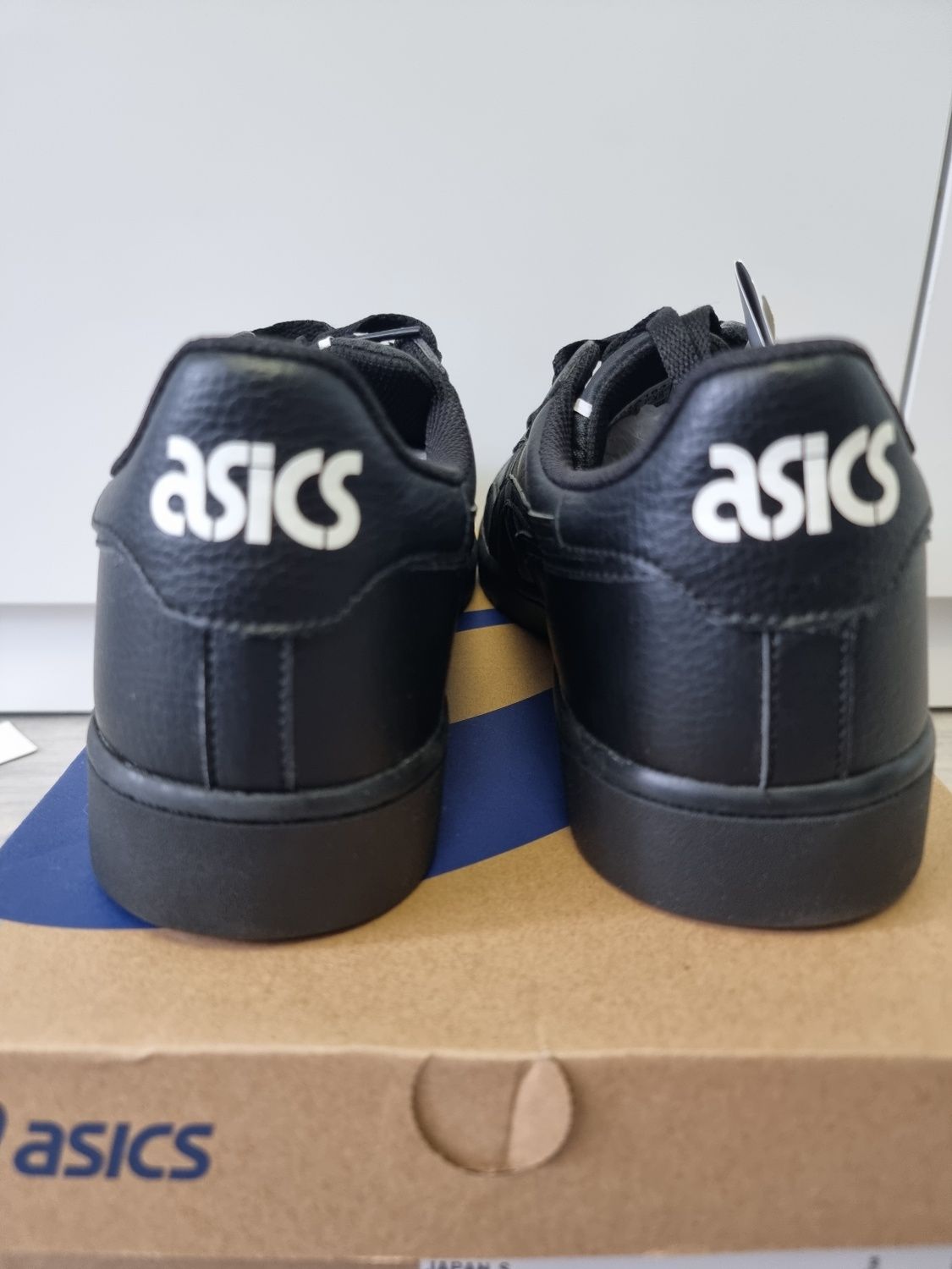 Кросівки Asics JAPAN S  (в наявності 2 розміри)