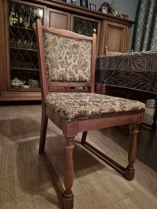 Stylowe krzesła 4szt