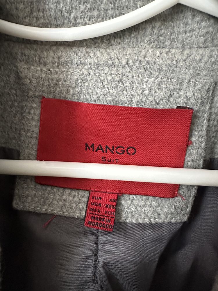 Пальто сіре Mango, XS