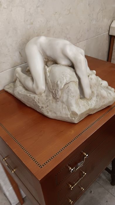 Estatua rodin Andrómeda