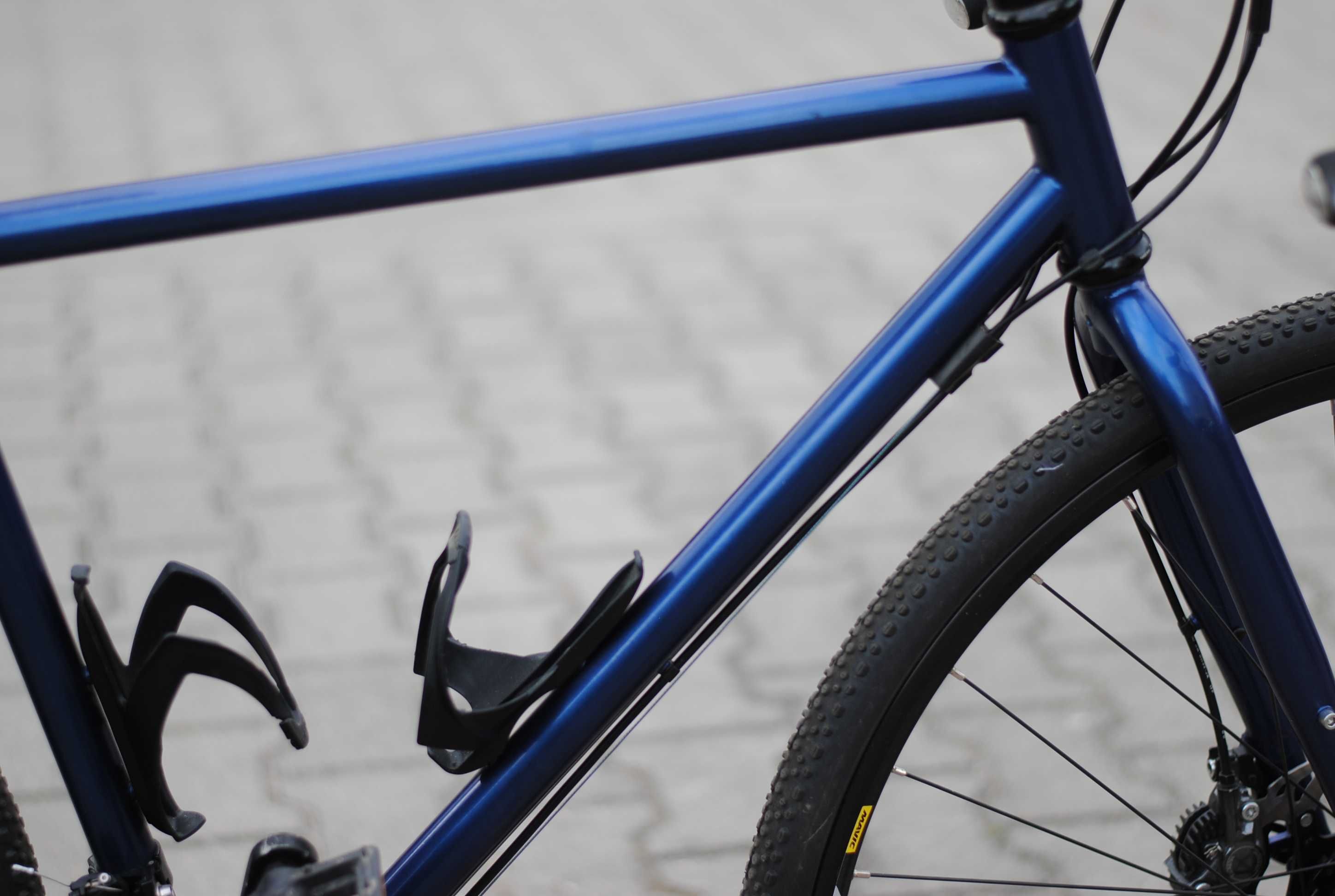 Rower typu gravel osprzęt shimano 105, koła 28, zobacz