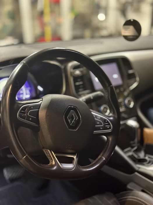 Polerowanie i detailing samochodow