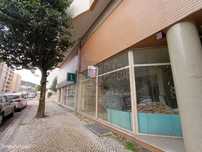 Arrenda se Loja comercial com 200 m2 Proximo Braga Parque