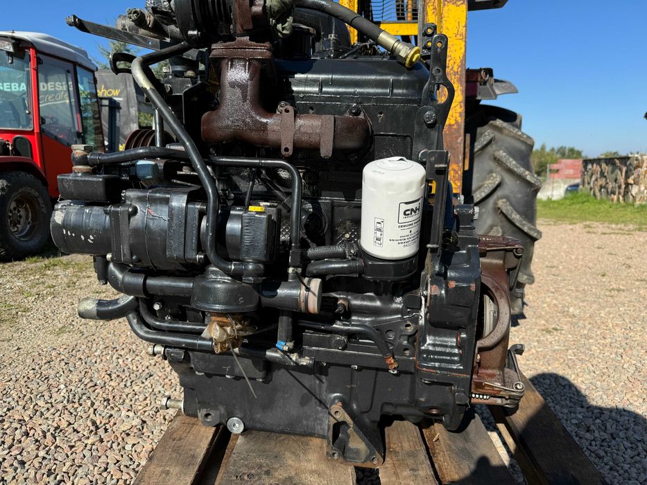 SILNIK New Holland tn75,IVECO 8035.25R,sadowniczy,2007 rok