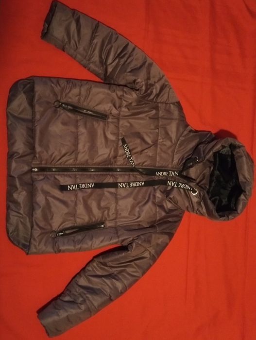 Женская куртка Andre Tan