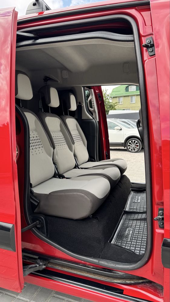 ПАСАЖИР Citroen Berlingo Сітроєн Берлінго 2013р 1.6 ГАЗ/БЕНЗ 5МКПП