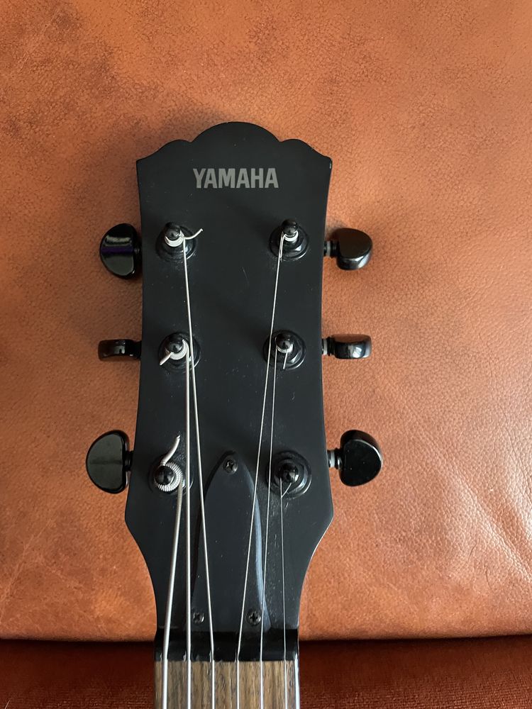 Yamaha AES 520D6-gitara elektryczna barytonowa