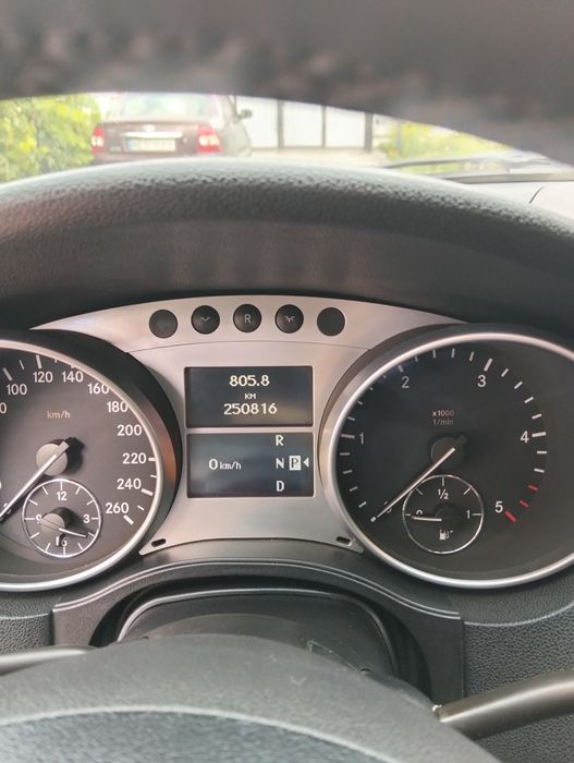 Мерседеса мл с 3.0д