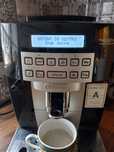 exspres do kawy Delonghi