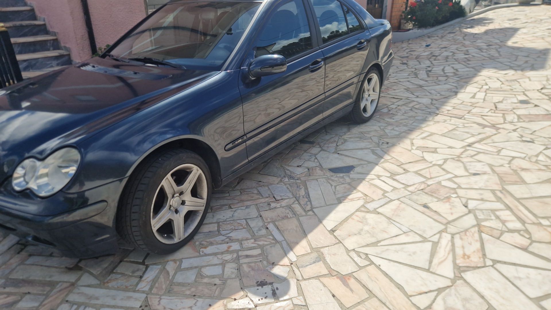 Mercedes c220 ano 2001